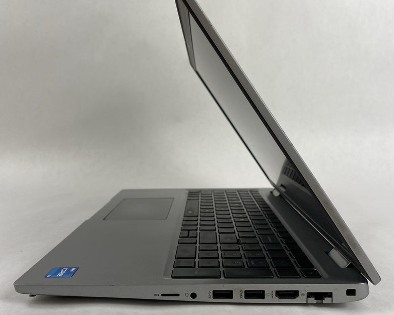 Dell Latitude 5520 15.6" i5-1135G7 1.40 GHz 8 GB RAM No SSD/OS/AC - READ