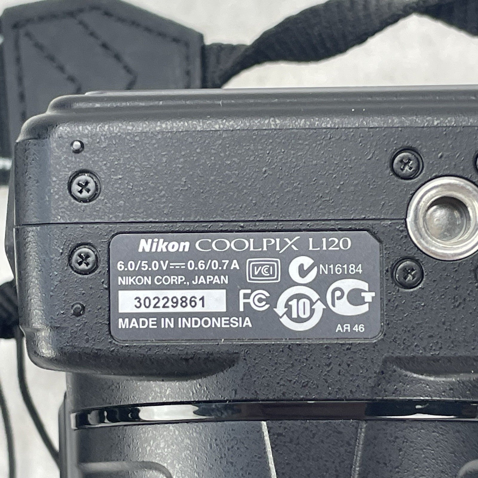 Nikon Coolpix L120 14.1MP Compact Bridge Camera 21x  Small Screen Crack Tested11