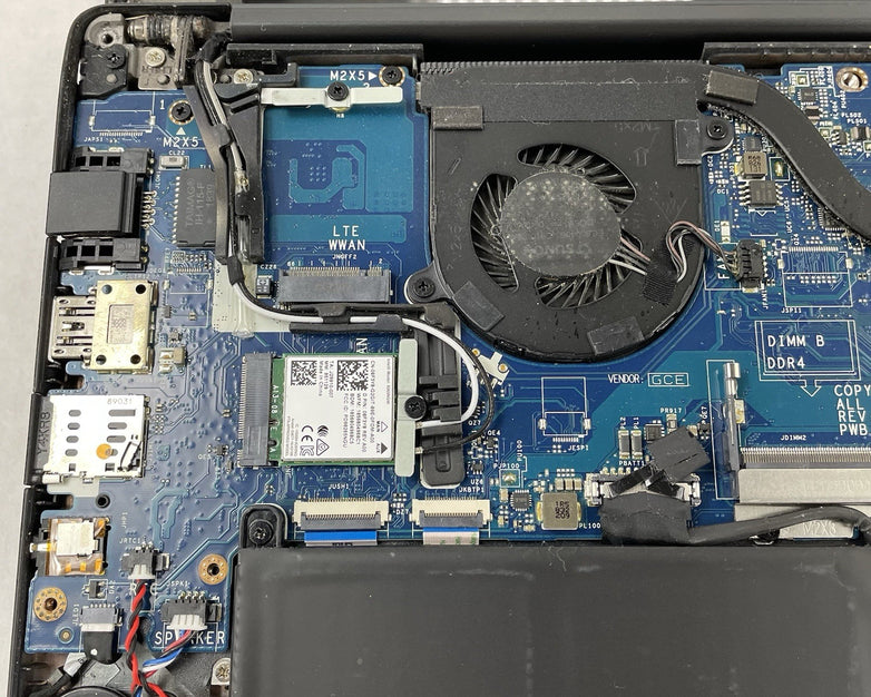 Dell Latitude 7490 14" i5-7300U 2.60 GHz 8 GB RAM No SSD/OS/AC