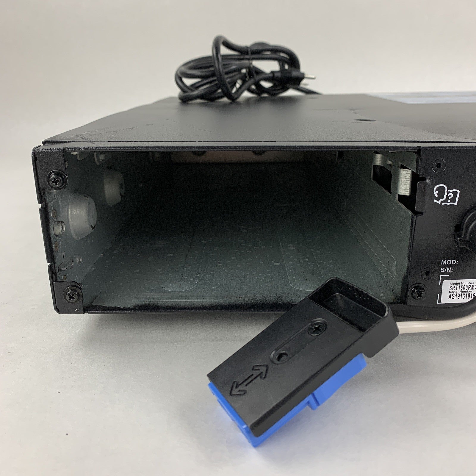 APC SRT1500RMXLA Smart-UPS 1500VA 1350W Power Backup AP9630 Tested No Batteries