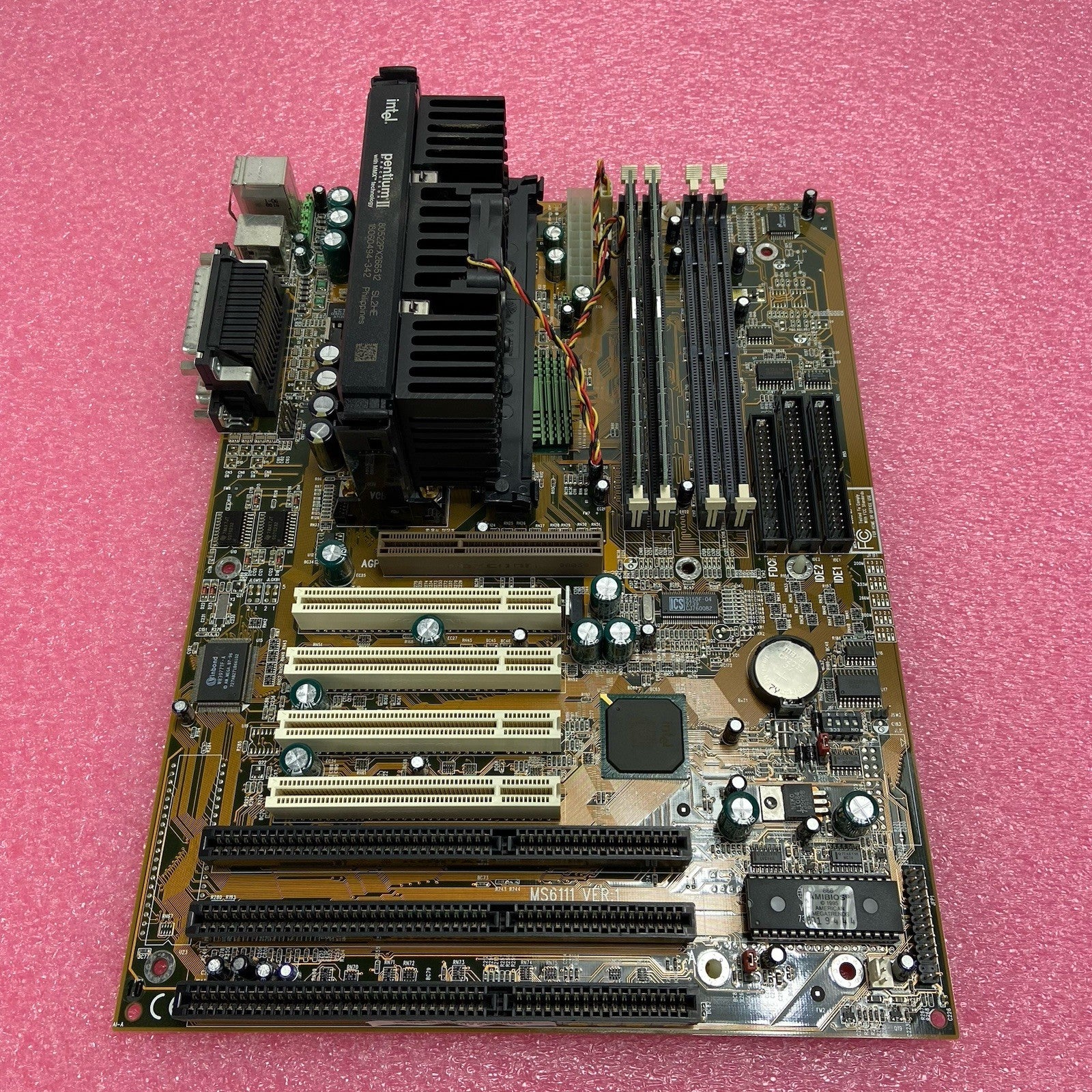MicroStar MS-6111 Ver 1 Motherboard Intel Pentium II 268MHz 64MB RAM 3x ISA1