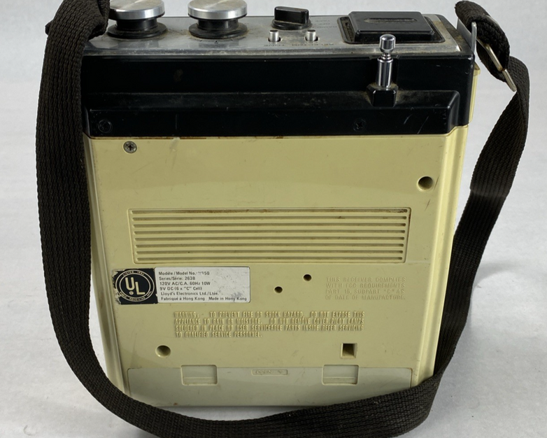 Lloyd's V-150 Vintage AM/FM 8 Track Player Untested