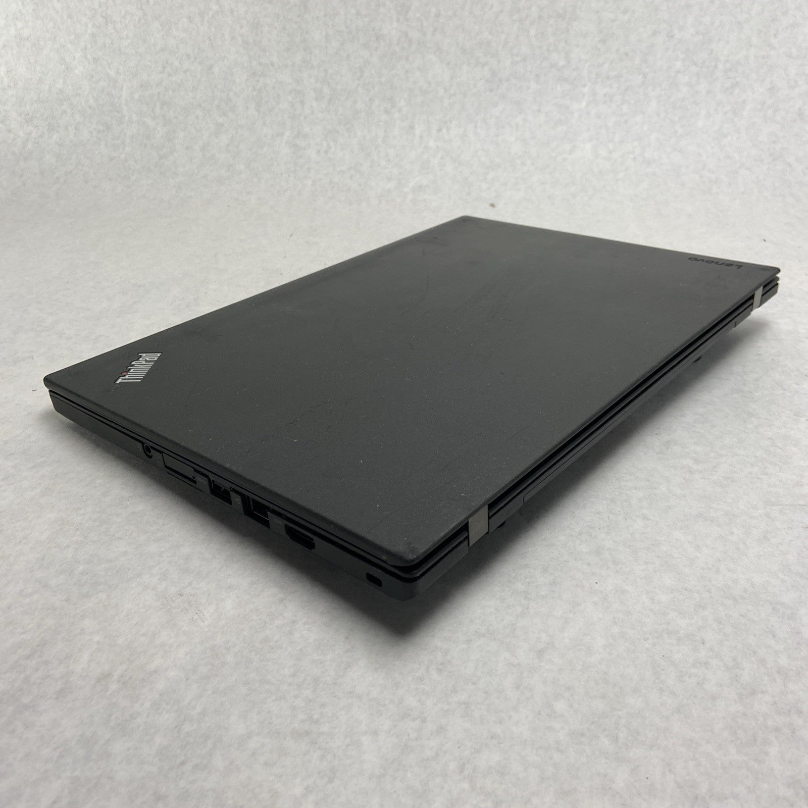 Lenovo ThinkPad T460 Intel Core i5-6300U 2.40 GHz 8 GB RAM 14" No HDD No OS