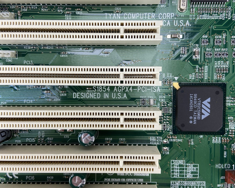 Tyan S1854 Motherboard Intel Pentium III/Xeon 528MHz 383MB RAM w/IO Shield