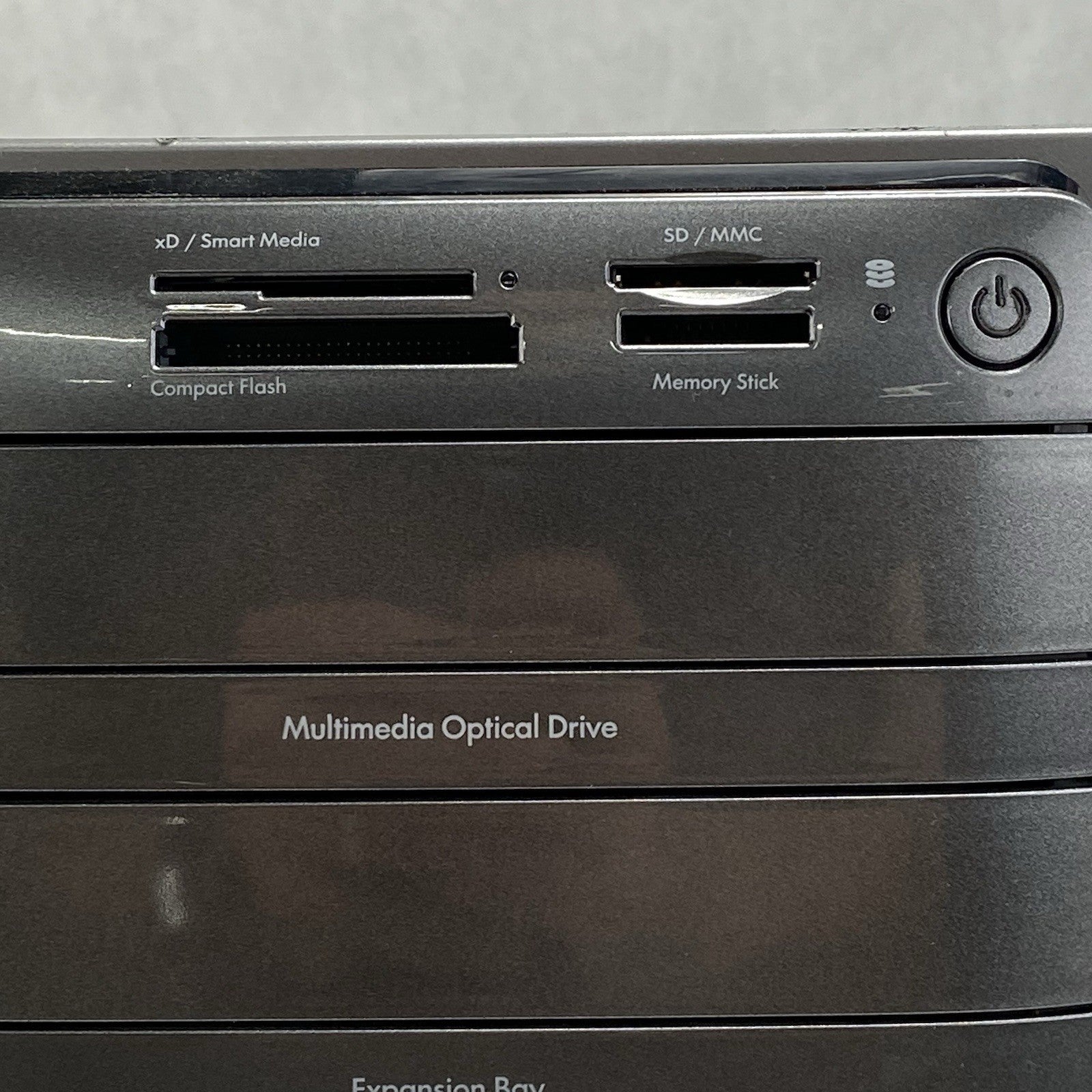 HP Pavilion P7-1054 MT AMD Athlon 2 x4 645 3.1GHz 2GB RAM No HDD No OS4