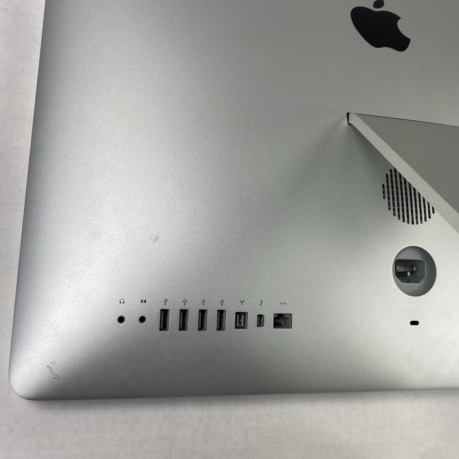 Apple A1311 iMac 2011 21.5" 2.5GHz Core i5 8GB RAM 1TB HDD os10.13.6