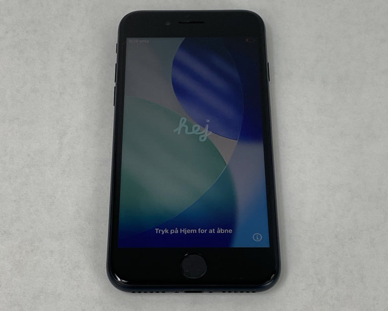 Apple iPhone SE 3rd Gen A2595 64GB Unlocked 4.7" Midnight IOS 26.2