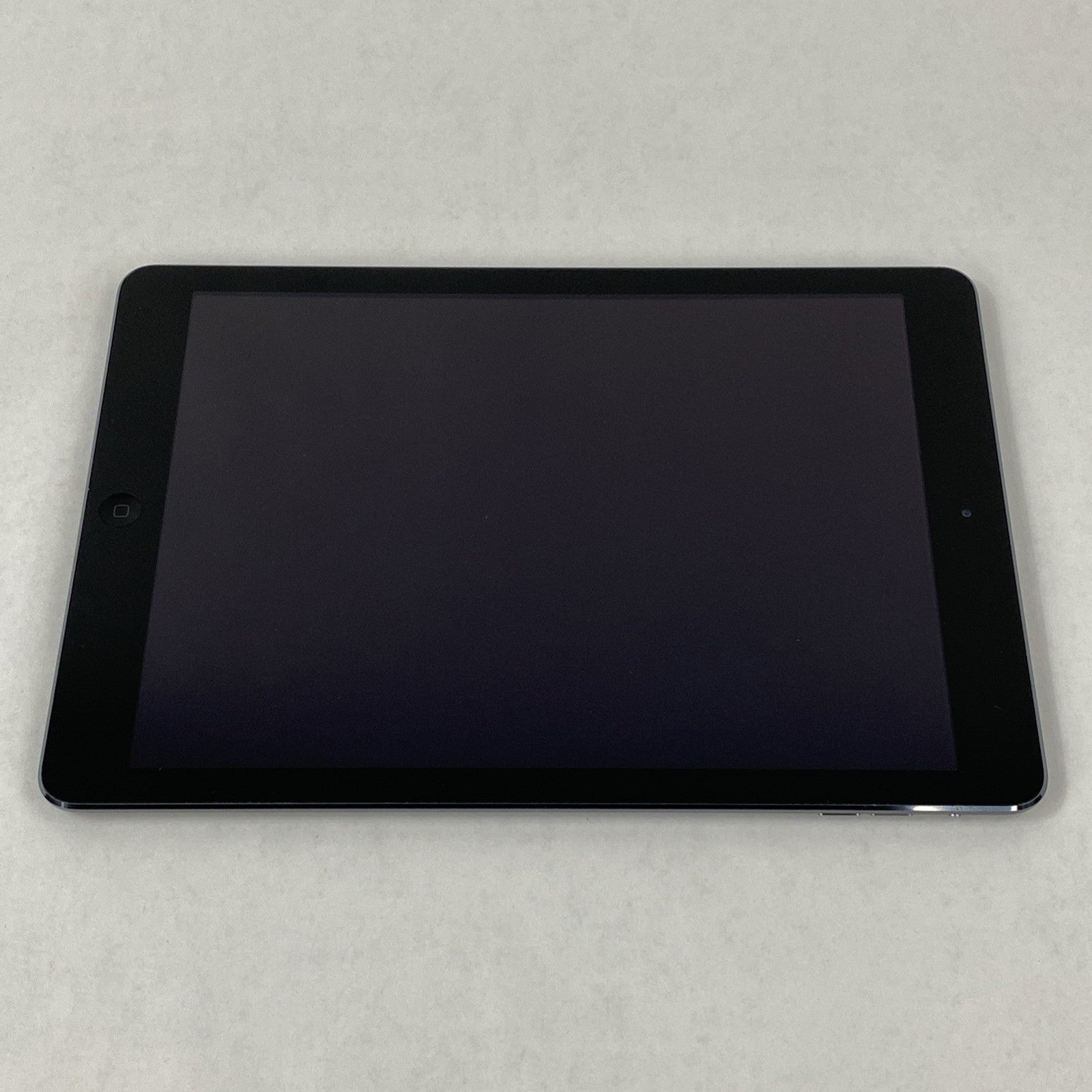 Apple iPad Air 1st Gen A1474 16GB Wi-Fi 9.7" Space Gray IOS 12.5.85