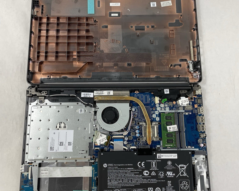 HP 255 G7 15.6" Ryzen 3 2200U 2.50 GHz 8 GB RAM No SSD/AC/OS