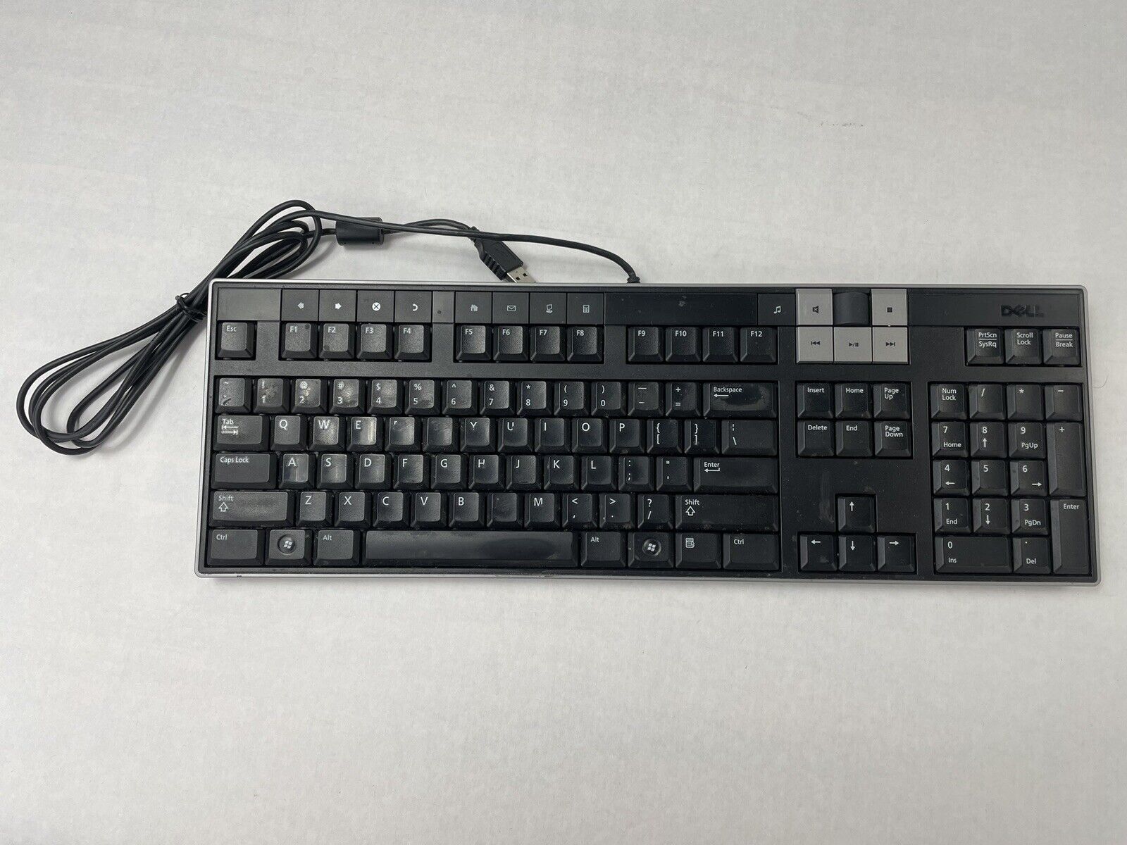 Dell Y-U0003-DEL5 USB Multimedia Keyboard W/ 2 USB Ports U473D Lot of 5