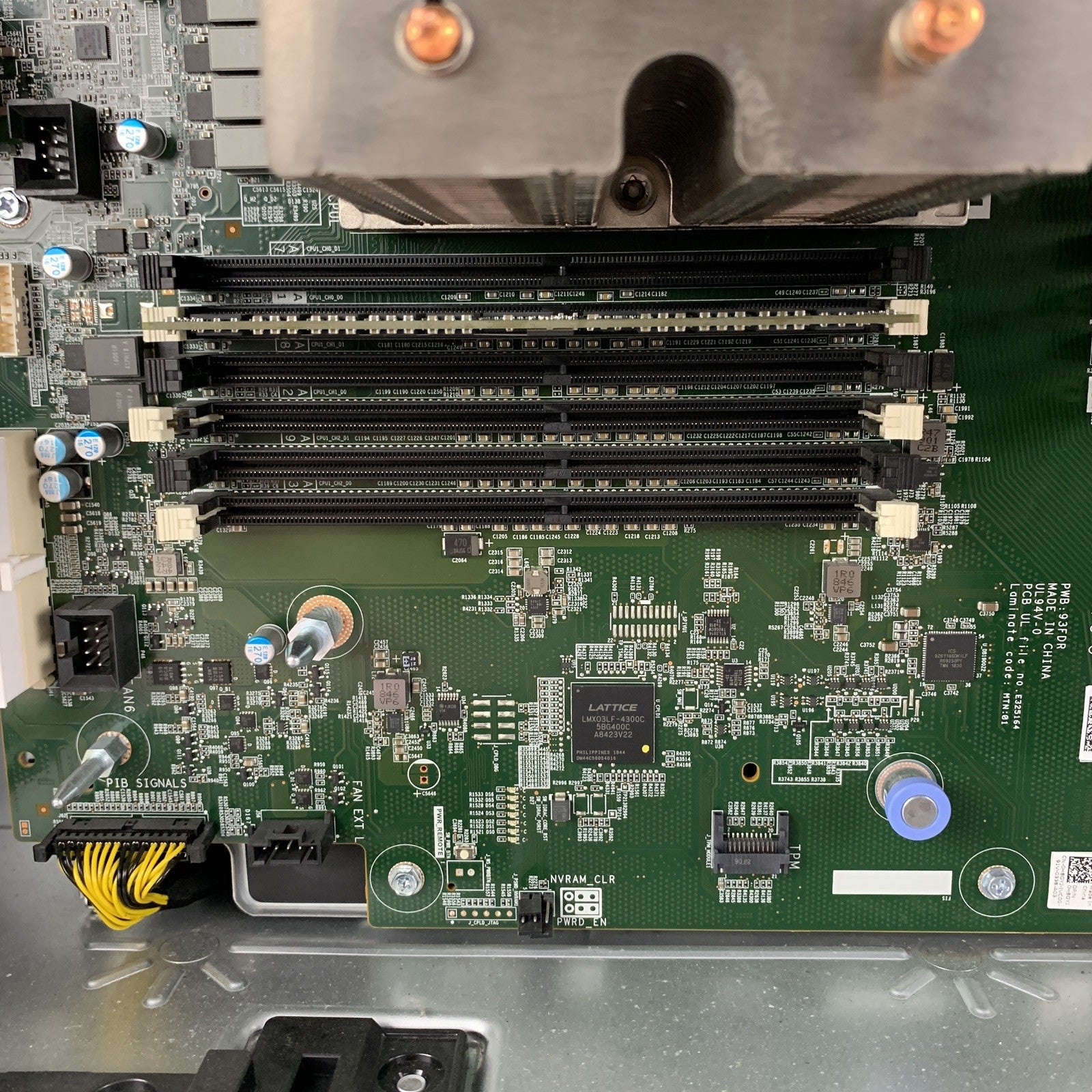 Dell PowerEdge T640 Tower Server 2x  Gold 6125 2.6 GHz  64 GB Ram No OS No HDD