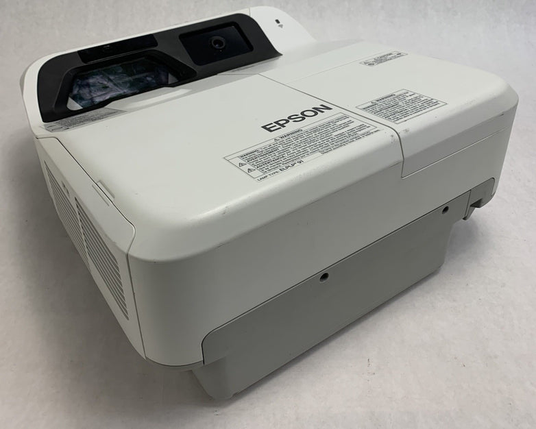Epson PowerLite 695Wi H740A LCD Lamp Projector 5578 Lamp Hours - Dim No Remote