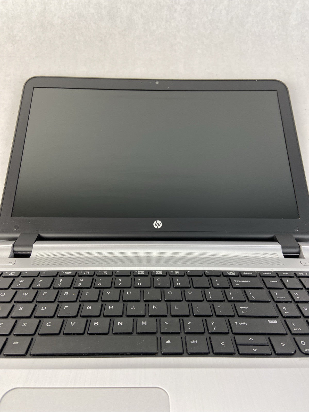 HP ProBook 450 G3 Intel Core i5-6200U 2.3 GHz 8 GB RAM No HDD/No OS