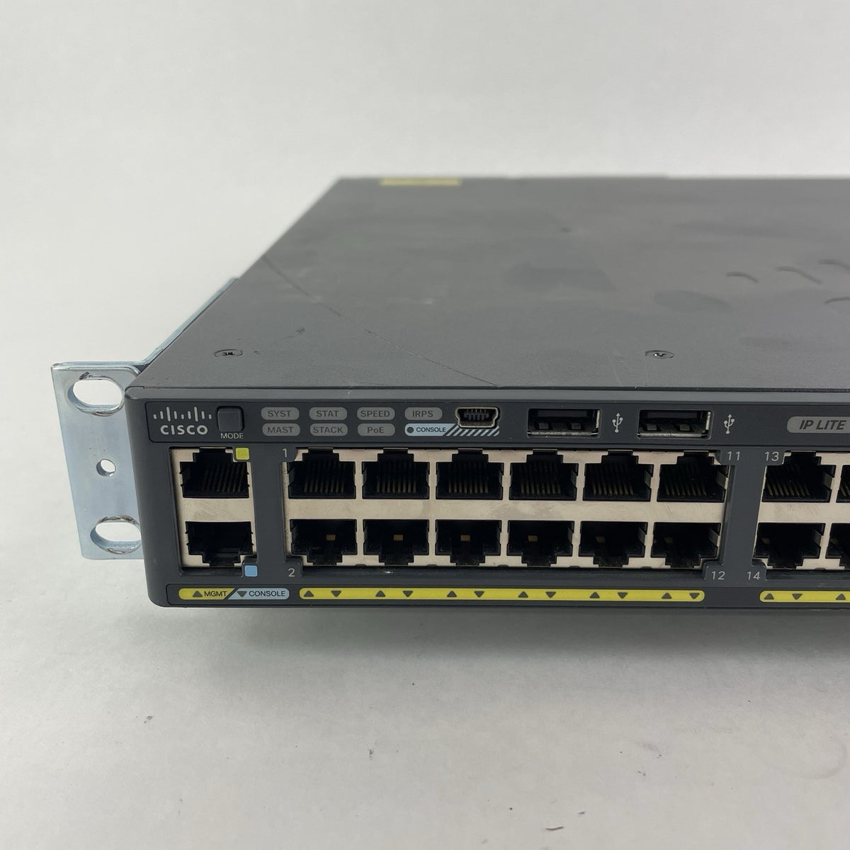 Cisco Catalyst WS-C2960XR-48FPD-I V02 48-Port Switch 2x PSU - Tested4