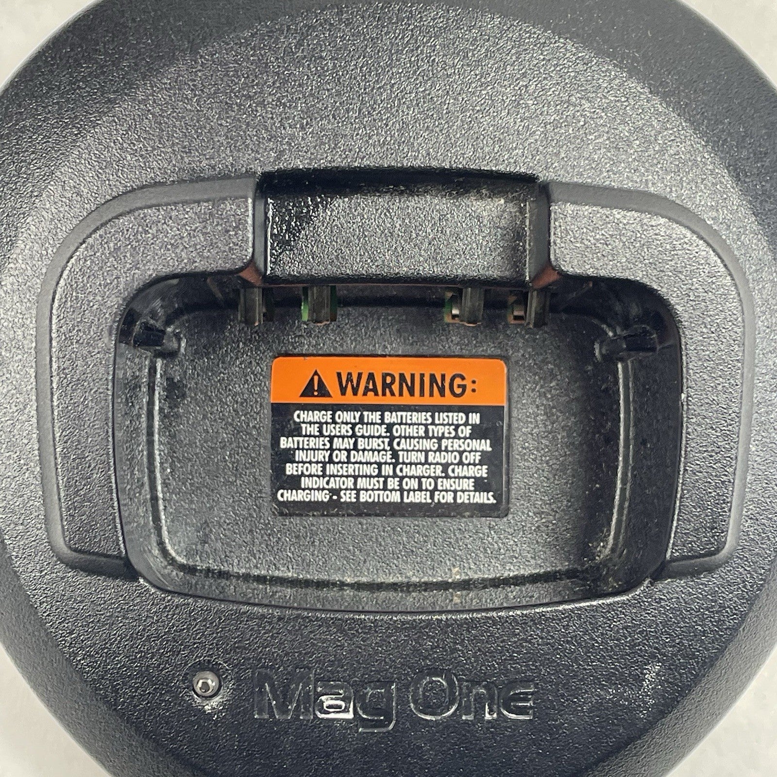 Motorola PMLN5041A Mag One Charger