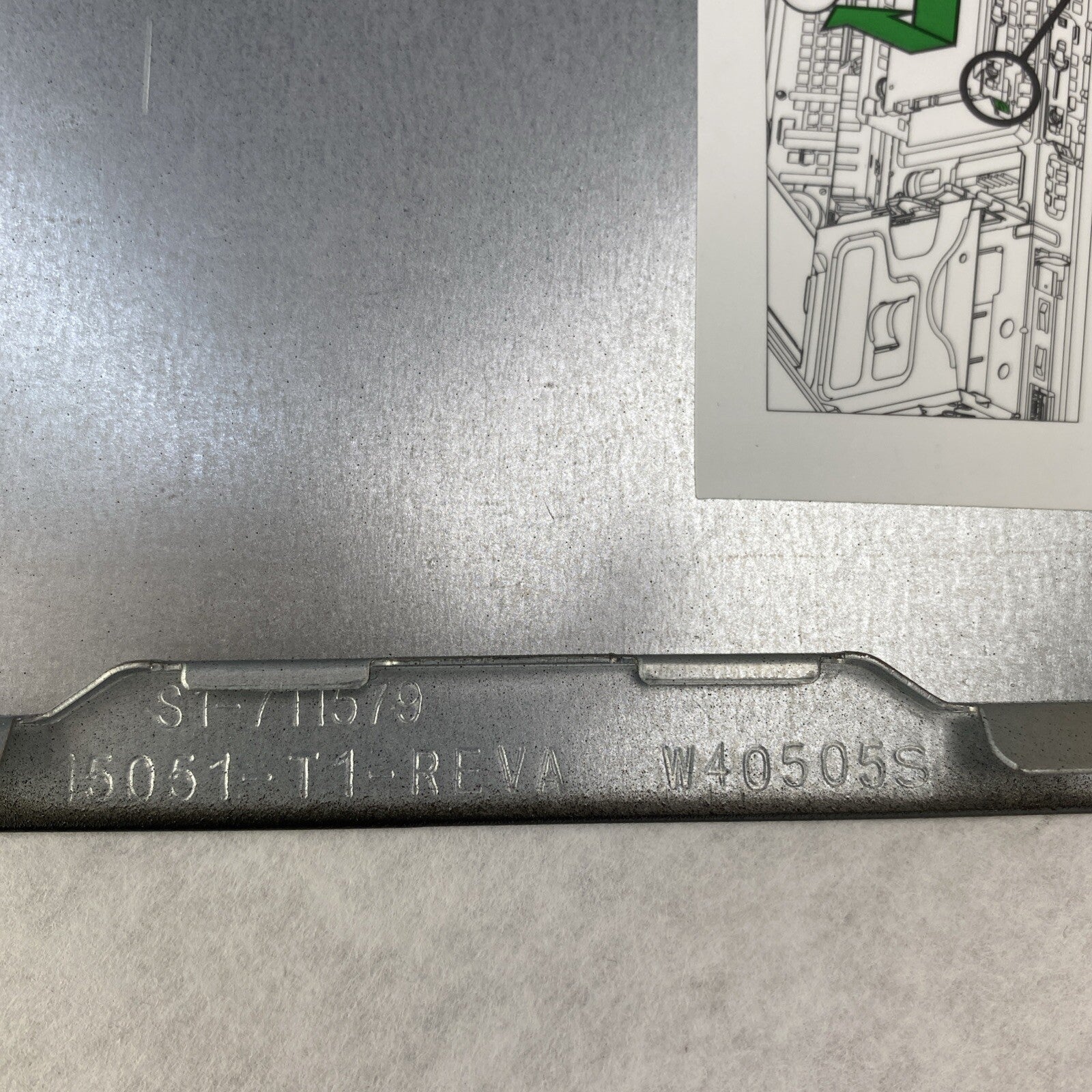 HP EliteDesk SFF Top Panel Door Cover Assembly S1-711579 READ Lot Of 2