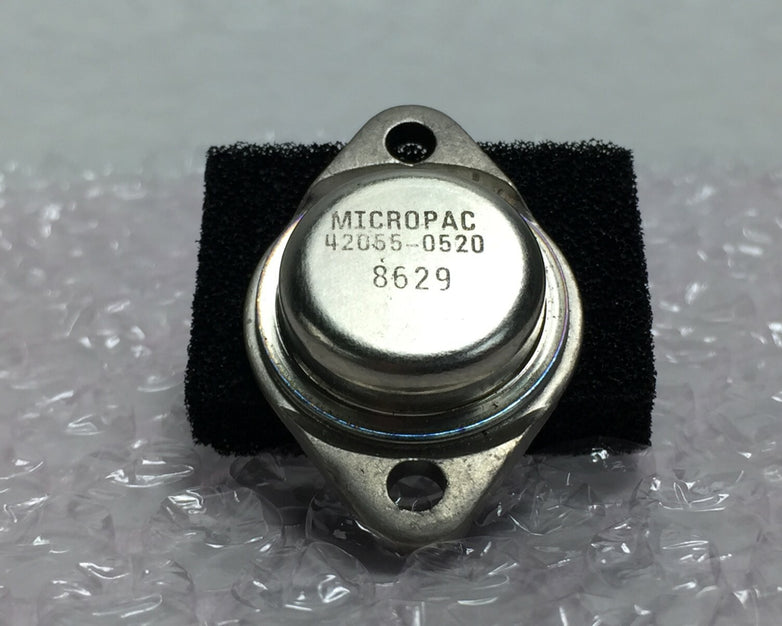 NOS MICROPAC 42055-0520 Voltage Regulator