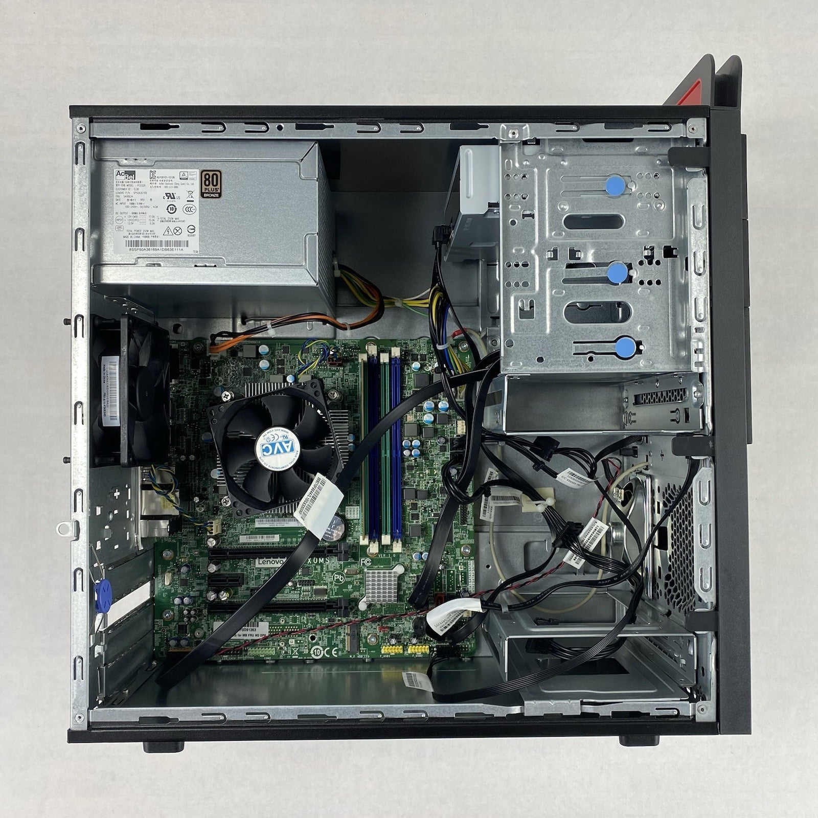 Lenovo ThinkCentre M900 MT Intel Core i5-6500 3.2GHz 8GB RAM No HDD No OS