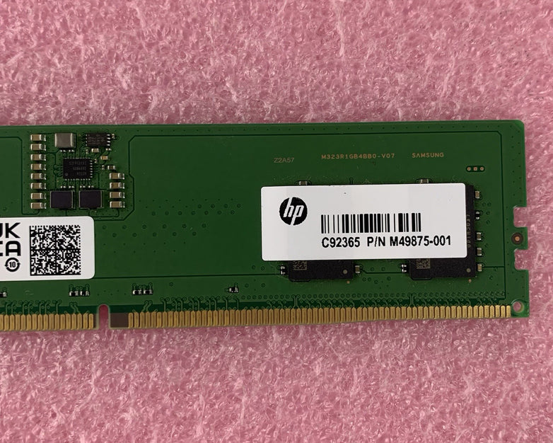 Samsung 8 GB M323R1GB4BB0-CQK0L PC5-38400 DDR5-4800 UDIMM Computer Memory RAM