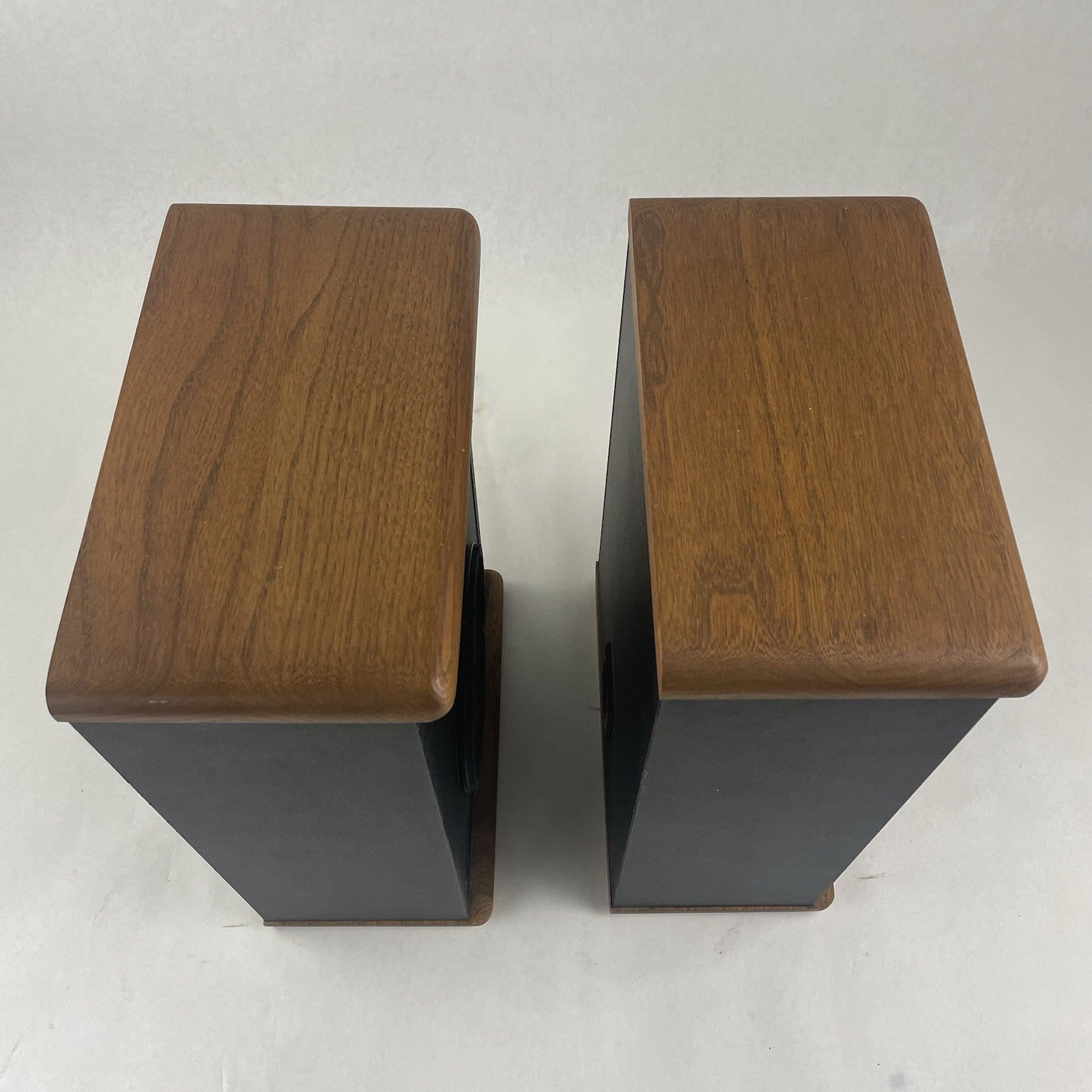 Baby Advent II Bookshelf Speakers Tested Pyle Woofers10