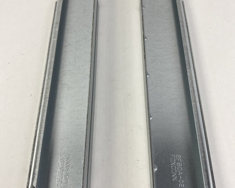 Foxconn 2F77A-02 Right and Left Sliding Server Rails - No Screws