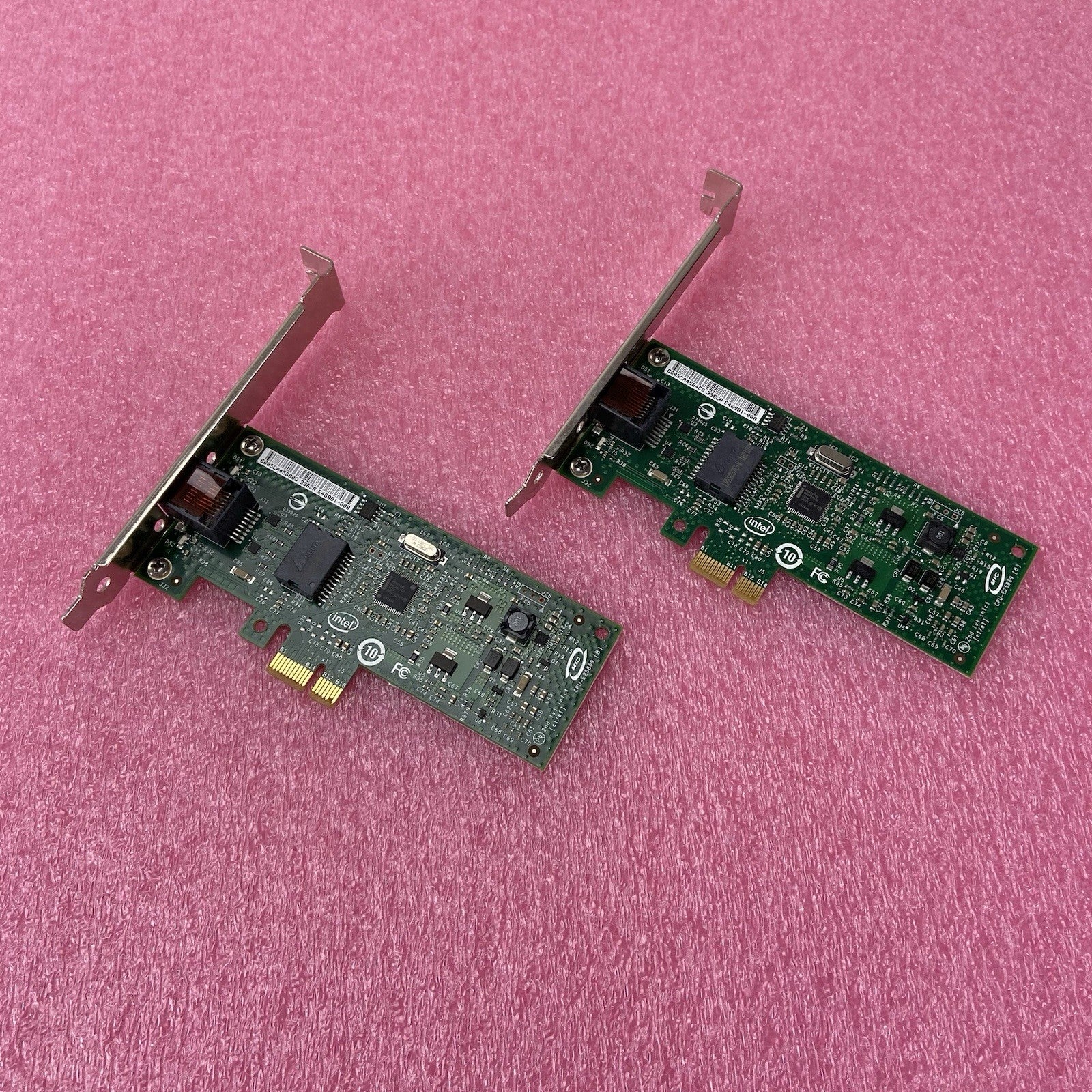 Lot of 2 Intel Gigabit CT Desktop Adapter PCIe EXPI9301CTBLK0