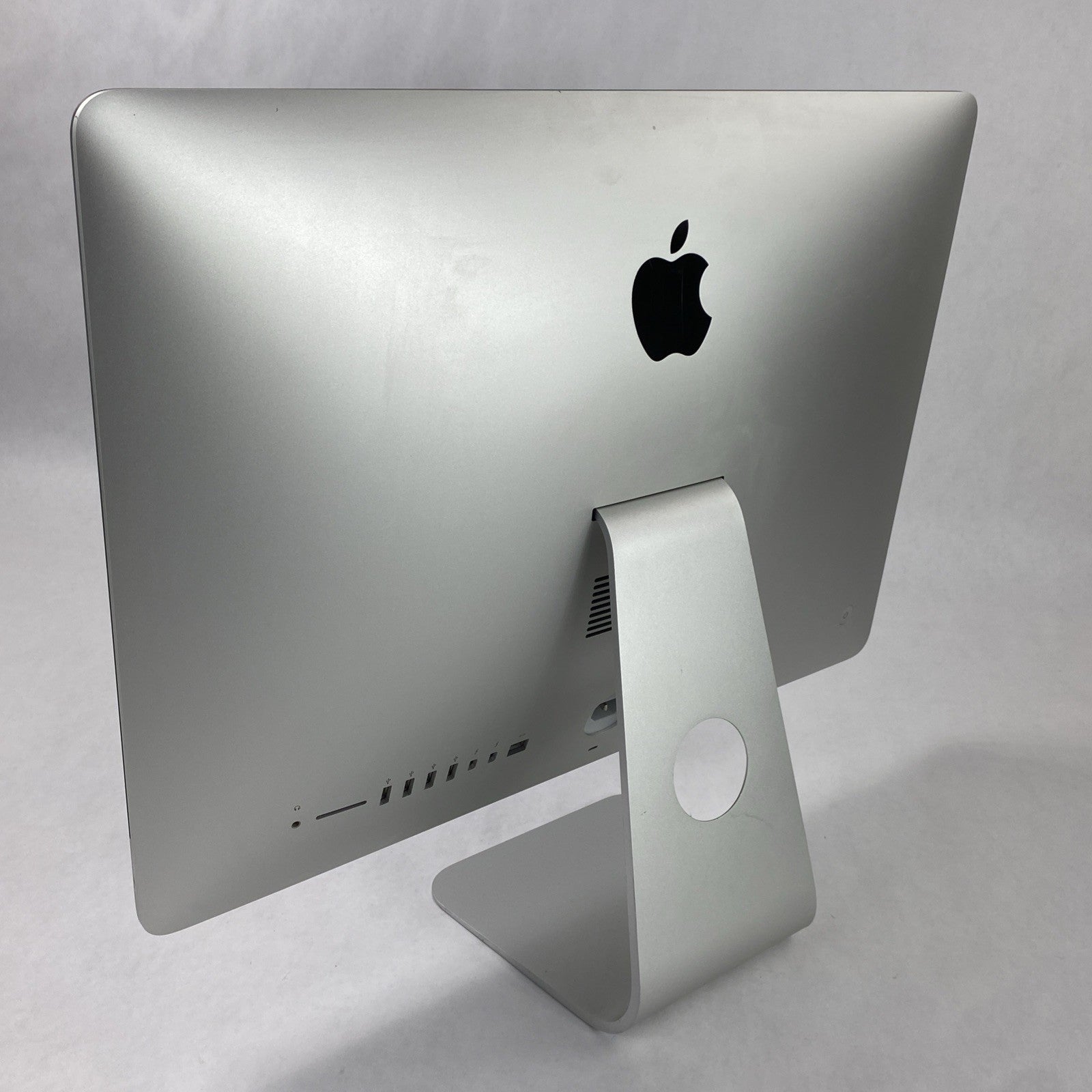 Apple A1418 iMac 21.5" 2014 1.4 GHz i5 8 GB RAM 500GB HDD macOS 11.7.1