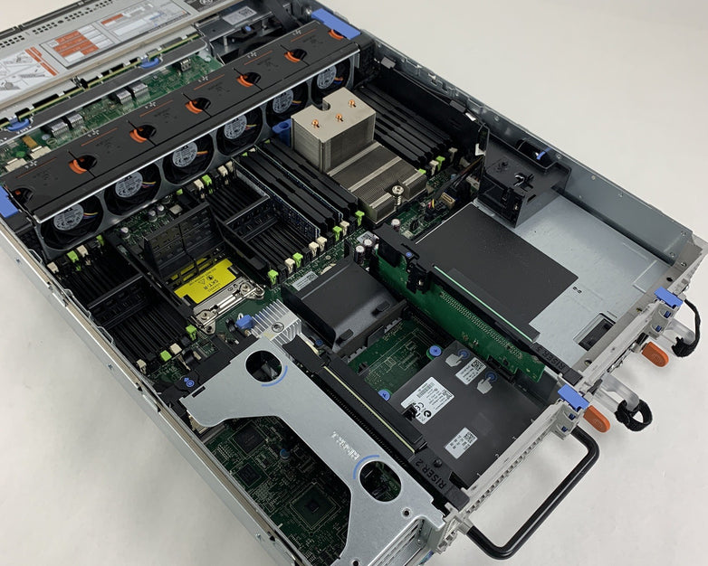 Dell PowerEdge R720 Server 1x Xeon E5-2640 2.5 GHz 32 GB Ram No OS No HDD