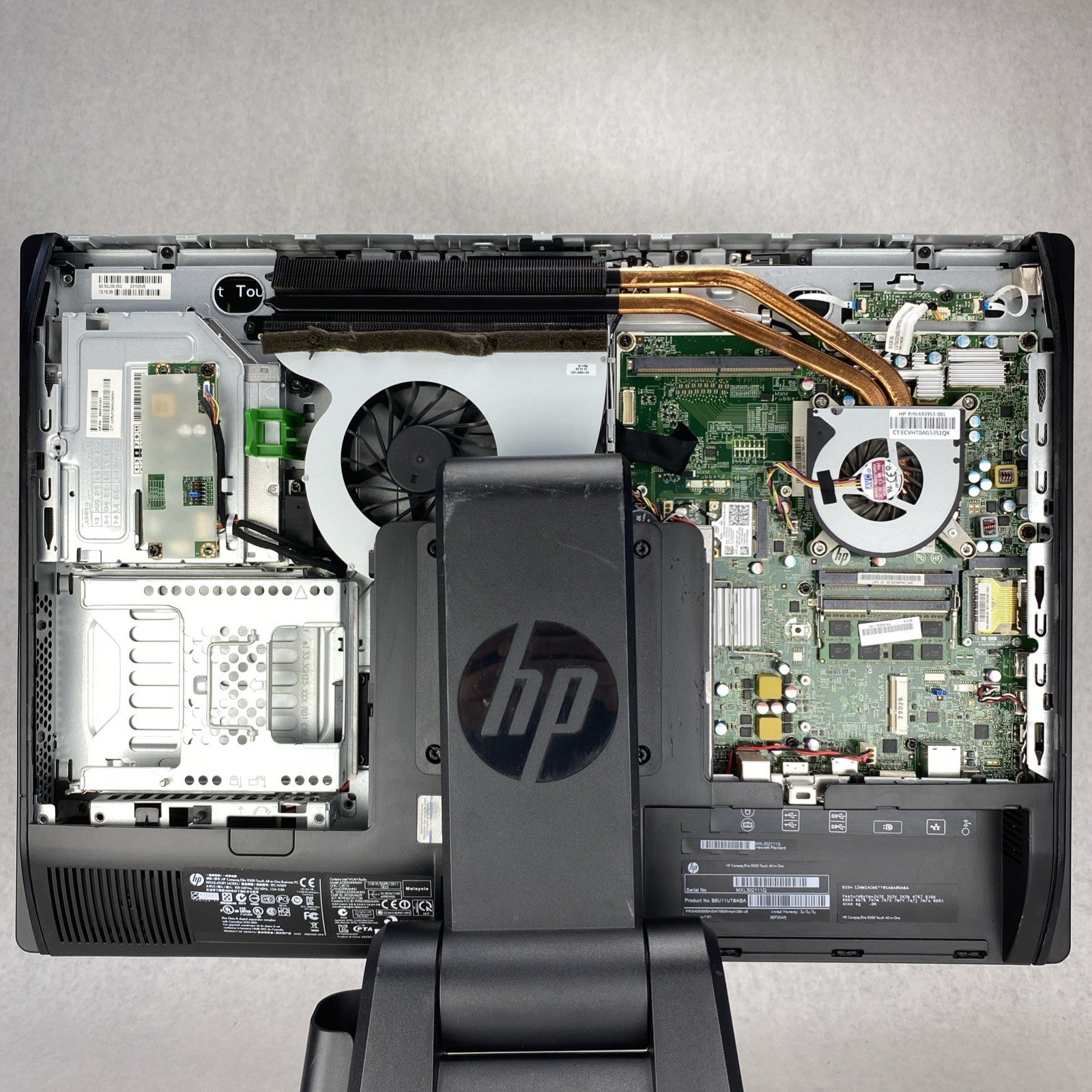 HP Compaq Elite 8300 AIO 23" Touch i5-3470 3.20GHz 4GB RAM DVDRW Stand No HDD OS