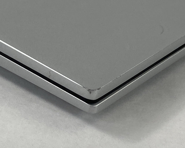 LG Gram 17Z90P-N.APS5U1 Intel Core i7-1165G7 2.80 GHz 16 GB RAM 17" No SSD No OS