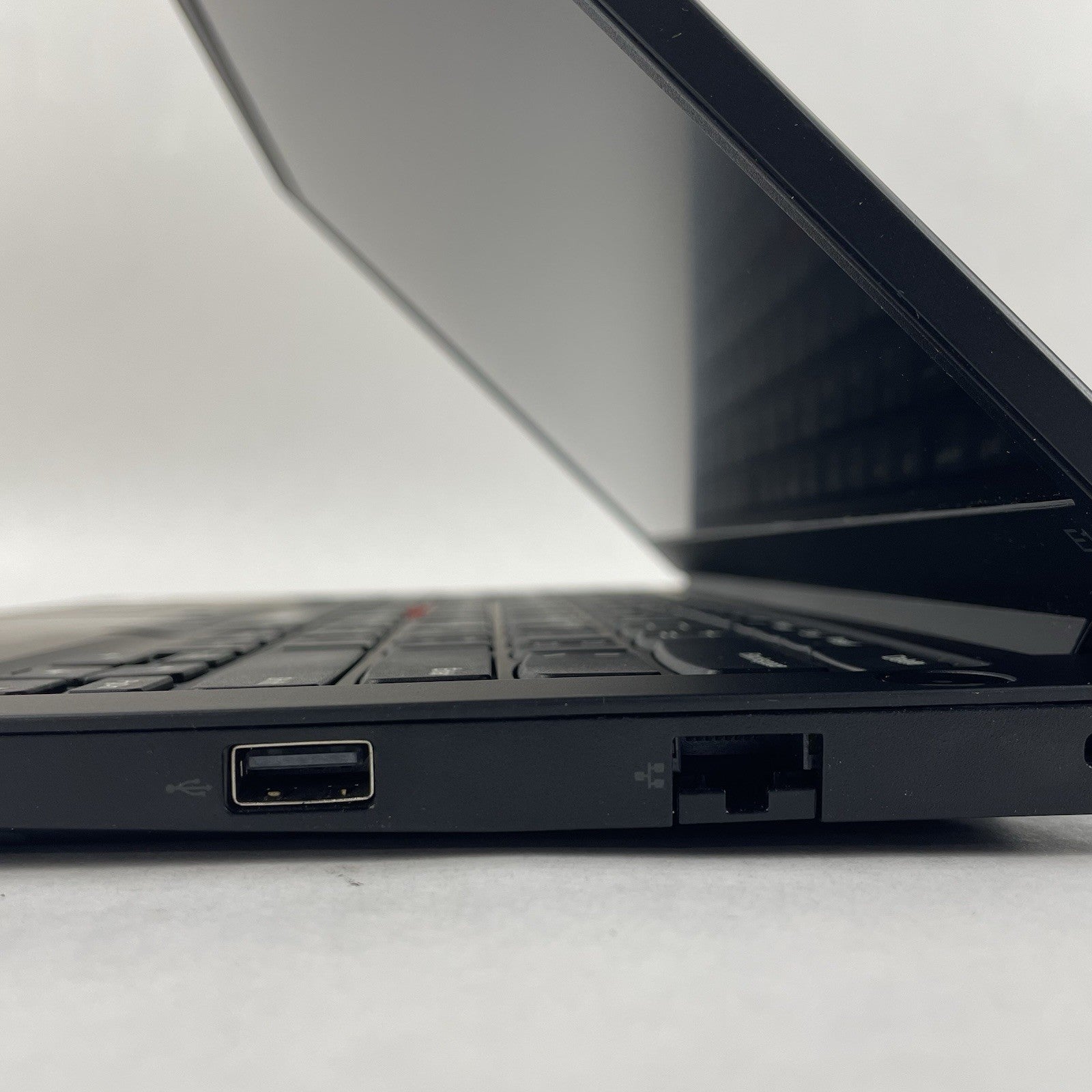 Lenovo ThinkPad E14 Gen3 14" Ryzen 5 5500U 2.10 GHz 8 GB RAM No SSD/OS/AC/Batt6