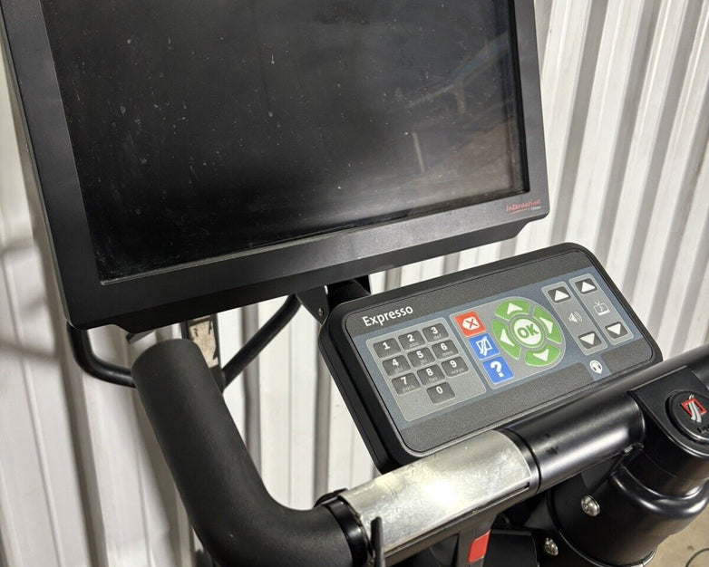 Expresso HD Interactive Upright Bike Tested Works Screen Freezes