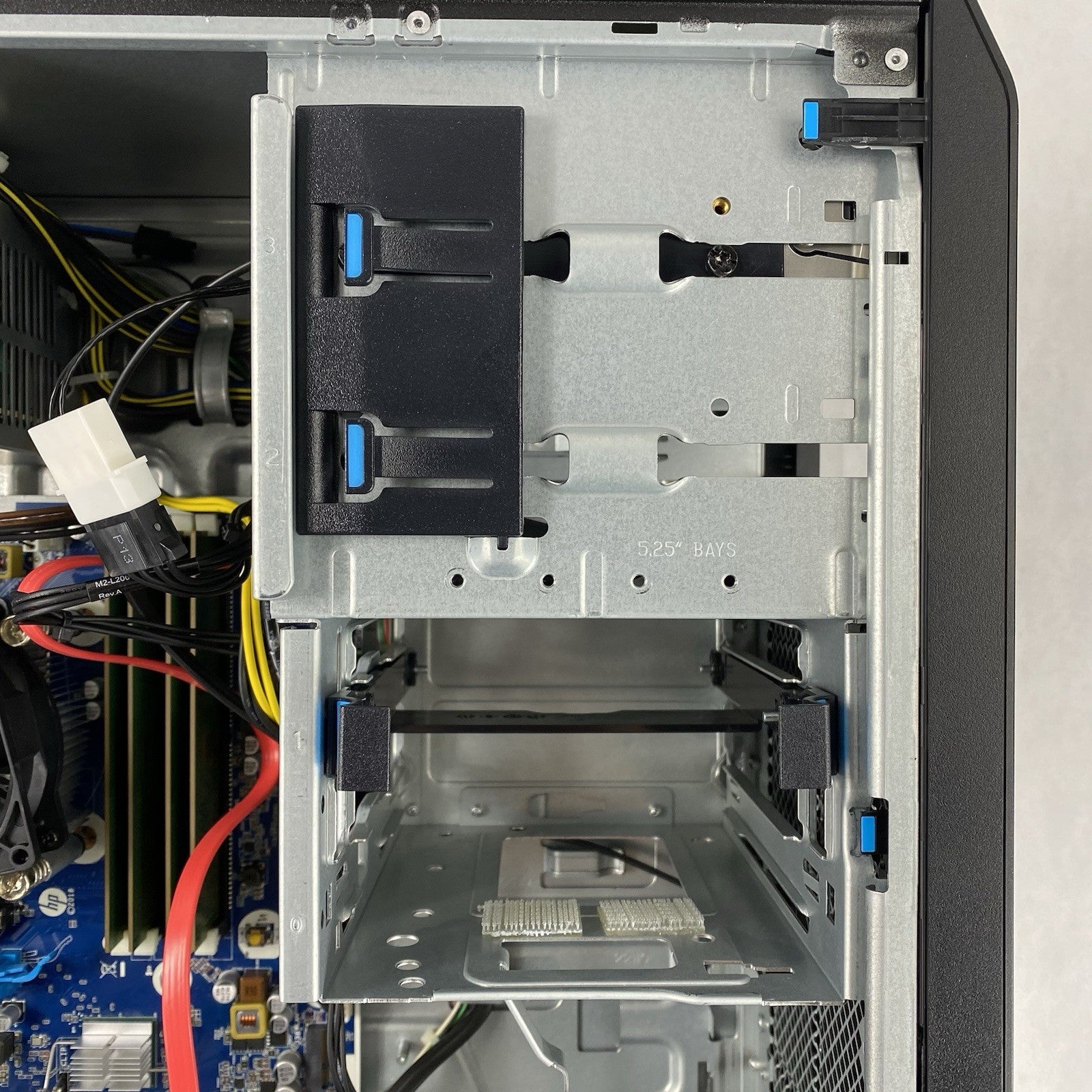 HP Z2 Tower G4 Workstation MT Intel Core i7-9700 3GHz 32GB RAM No HDD No OS