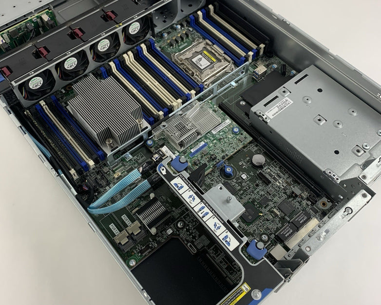 HP ProLiant DL380 Gen 9 1x Xeon E5-2640v4 2.4 GHz 16 GB Ram No HDD No OS No PSUs