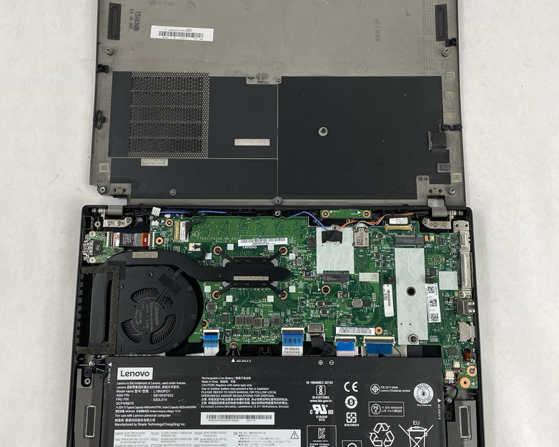 Lenovo ThinkPad T490s 14" i5-8365U 1.60 GHz 8 GB RAM No SSD/OS/AC - Bad Corner