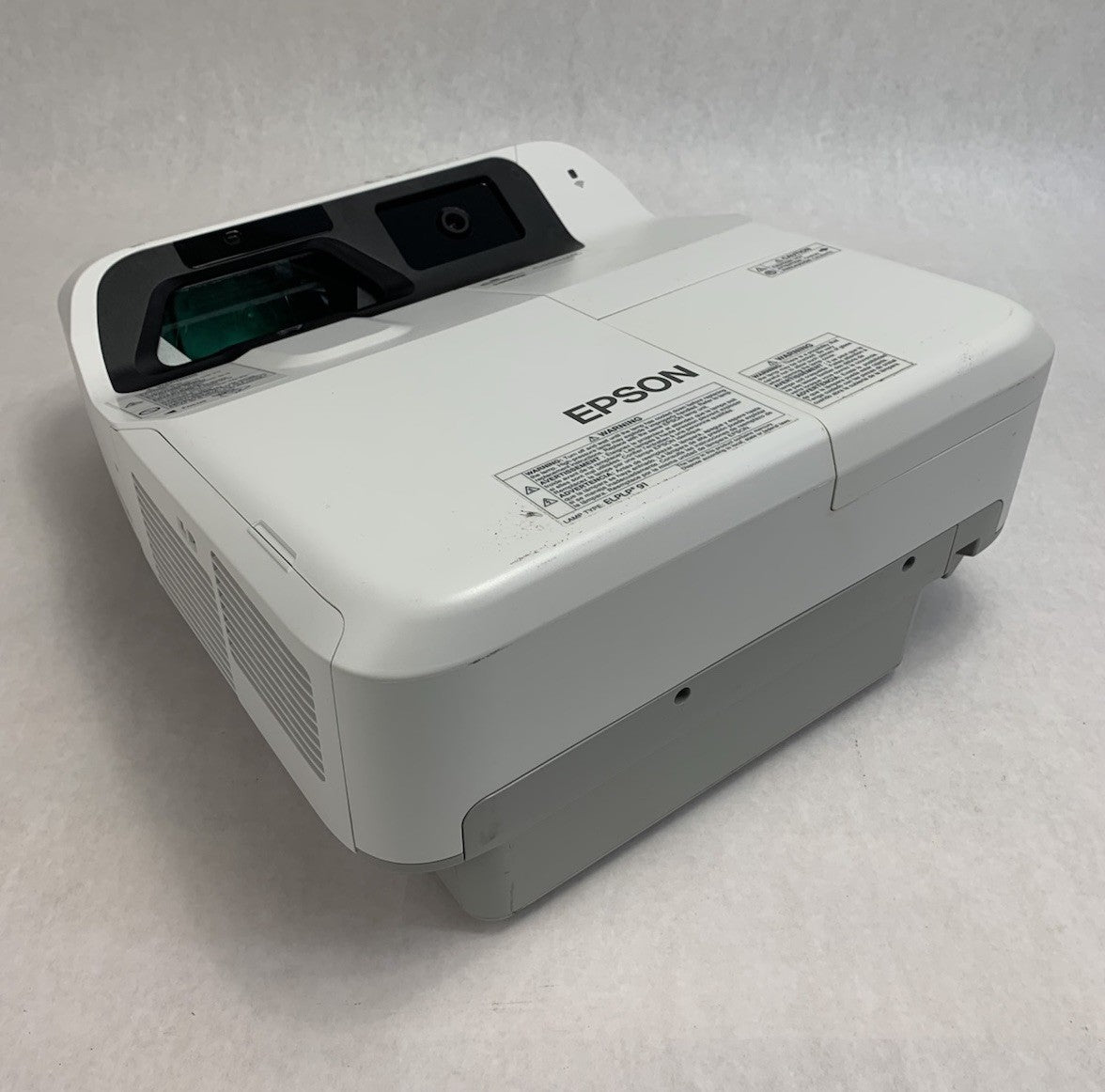 Epson PowerLite 695Wi H740A LCD Lamp Projector 528 Lamp Hours - No Remote0