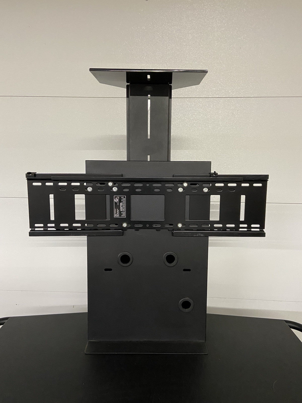 Avtech GM-350S Conferencing Cart W/Rackmount ETA Systems ETAS15L 15A Power Unit