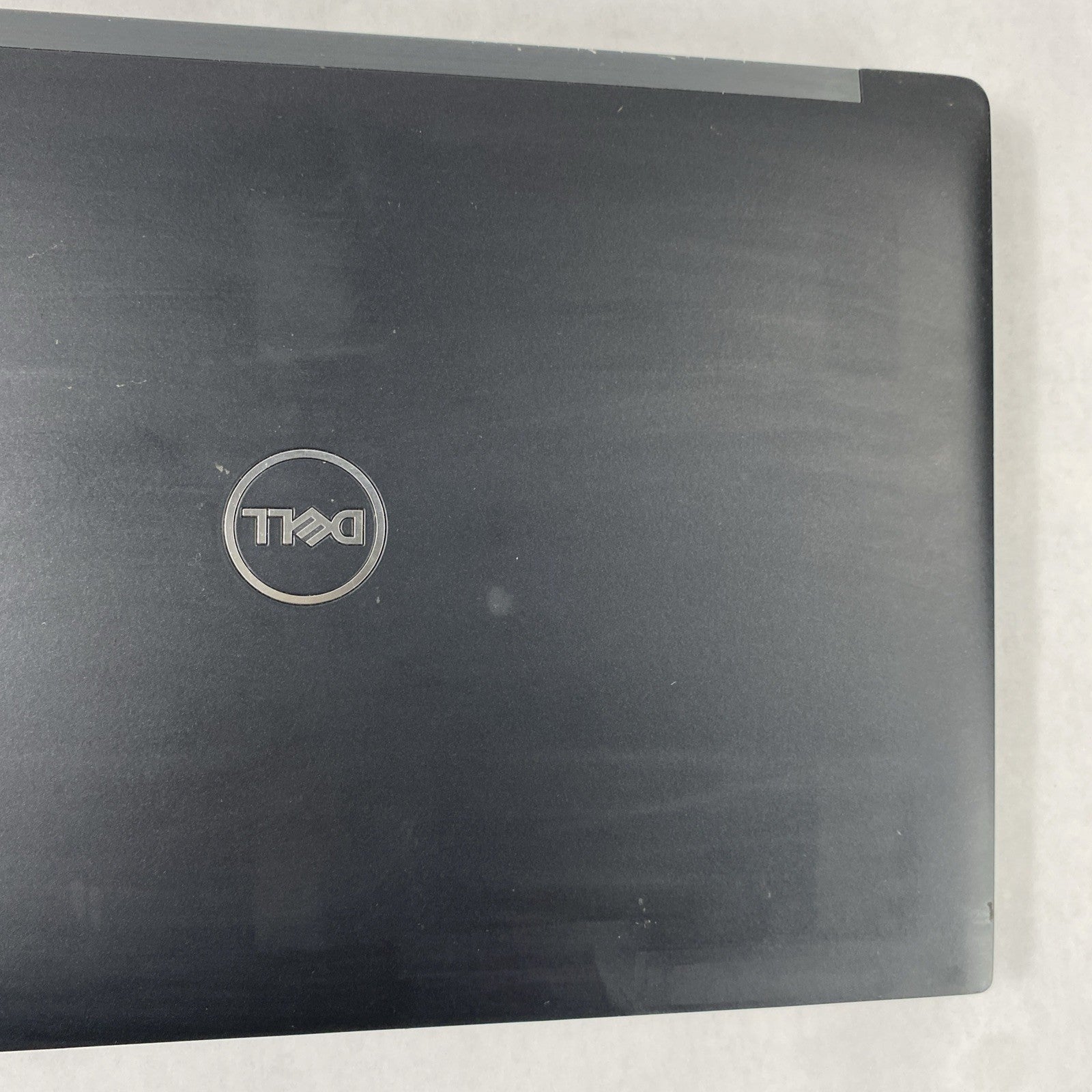 Dell Latitude 7390 2 in 1 i5-8350U 1.70 GHz 8 GB RAM 13.3" No HDD No OS