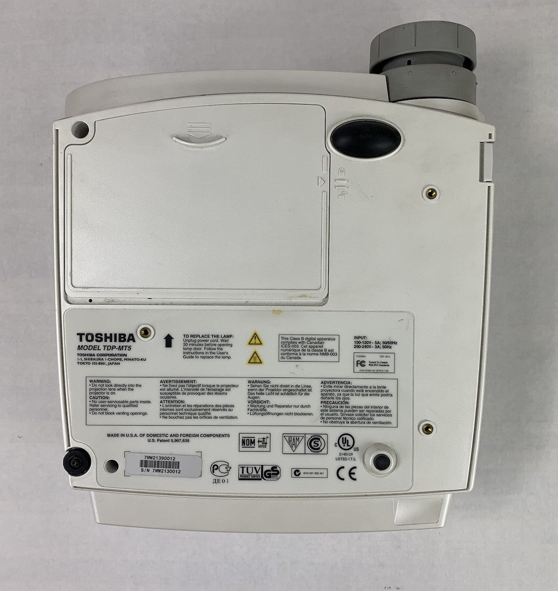 Toshiba TDP-MT5 LCD Projector 799 Lamp Hours