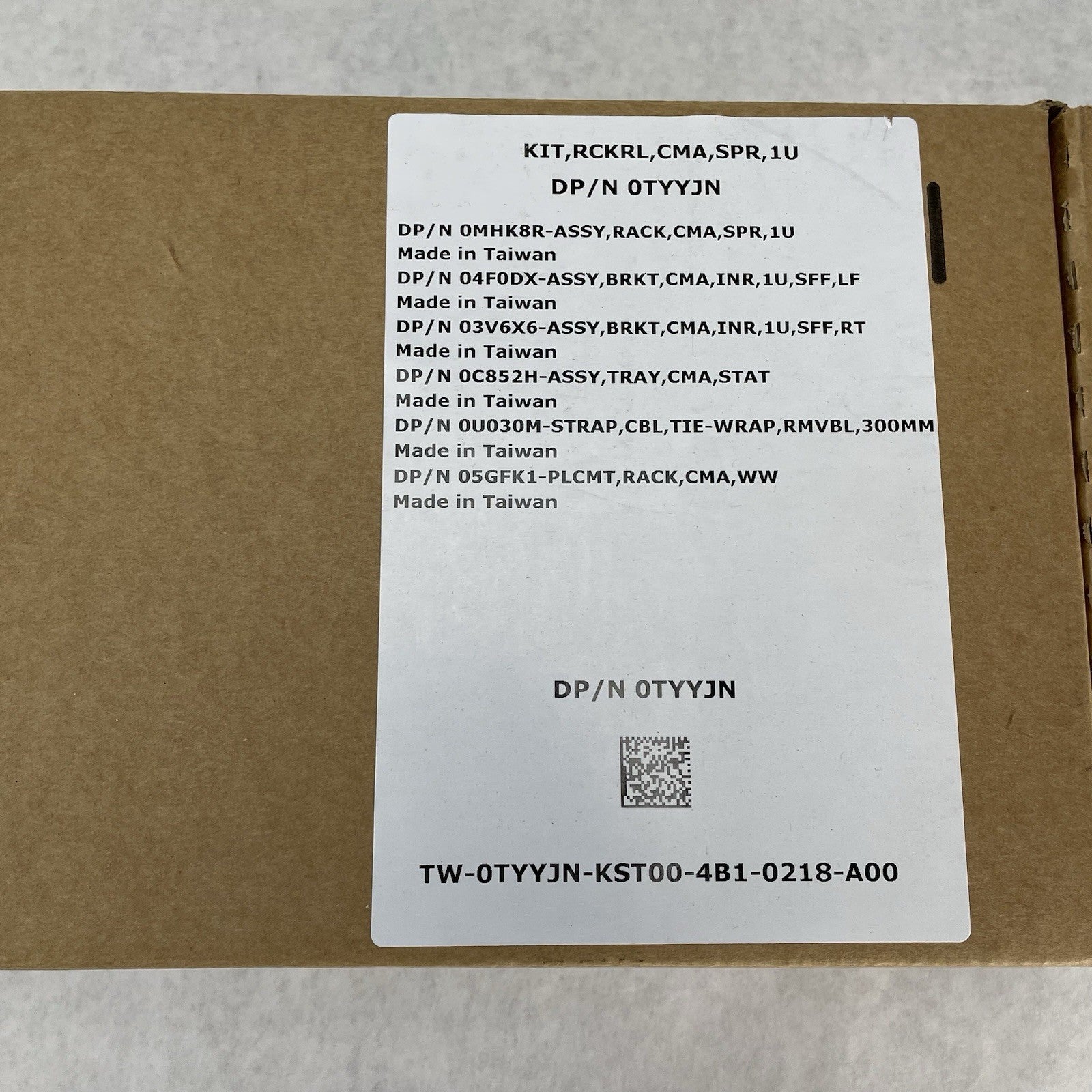 Dell PowerEdge Mounting Rack Rail Kit RCKRL,CMA,SPR,1U DP/N 0TYYJN