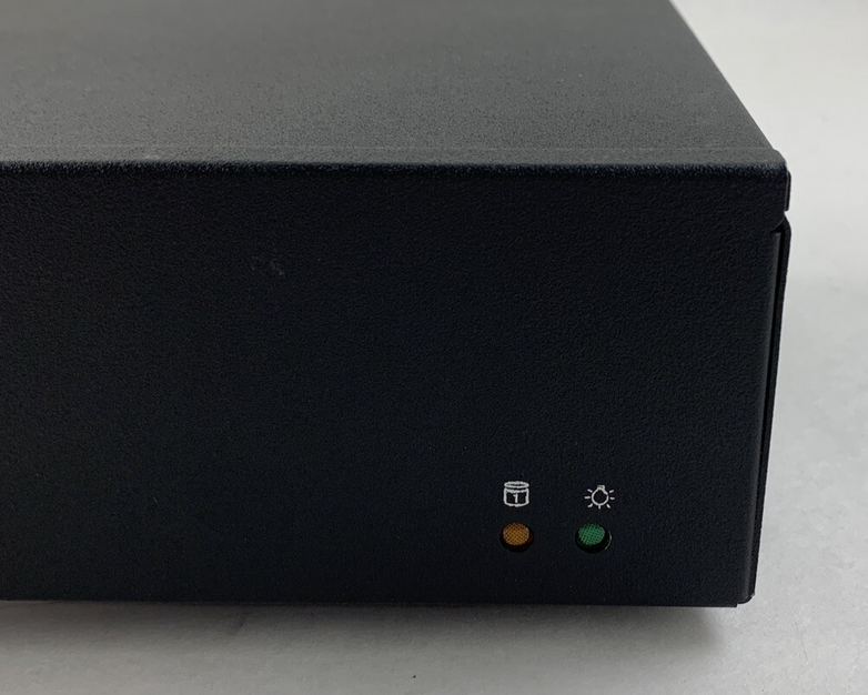 Toshiba Strata Messaging LUCA-STR-MSG-R2 Systium 214 Tested No OS No HDD