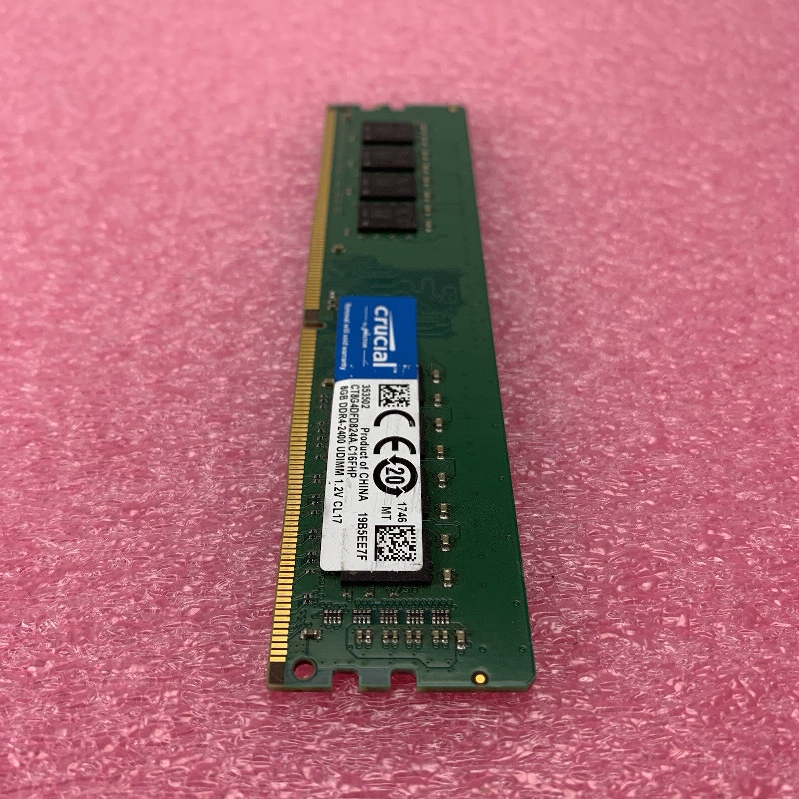 Micron Crucial CT8G4DFD824A.C16FHP DDR4-2400 8GB 1Rx8 Desktop Memory RAM2