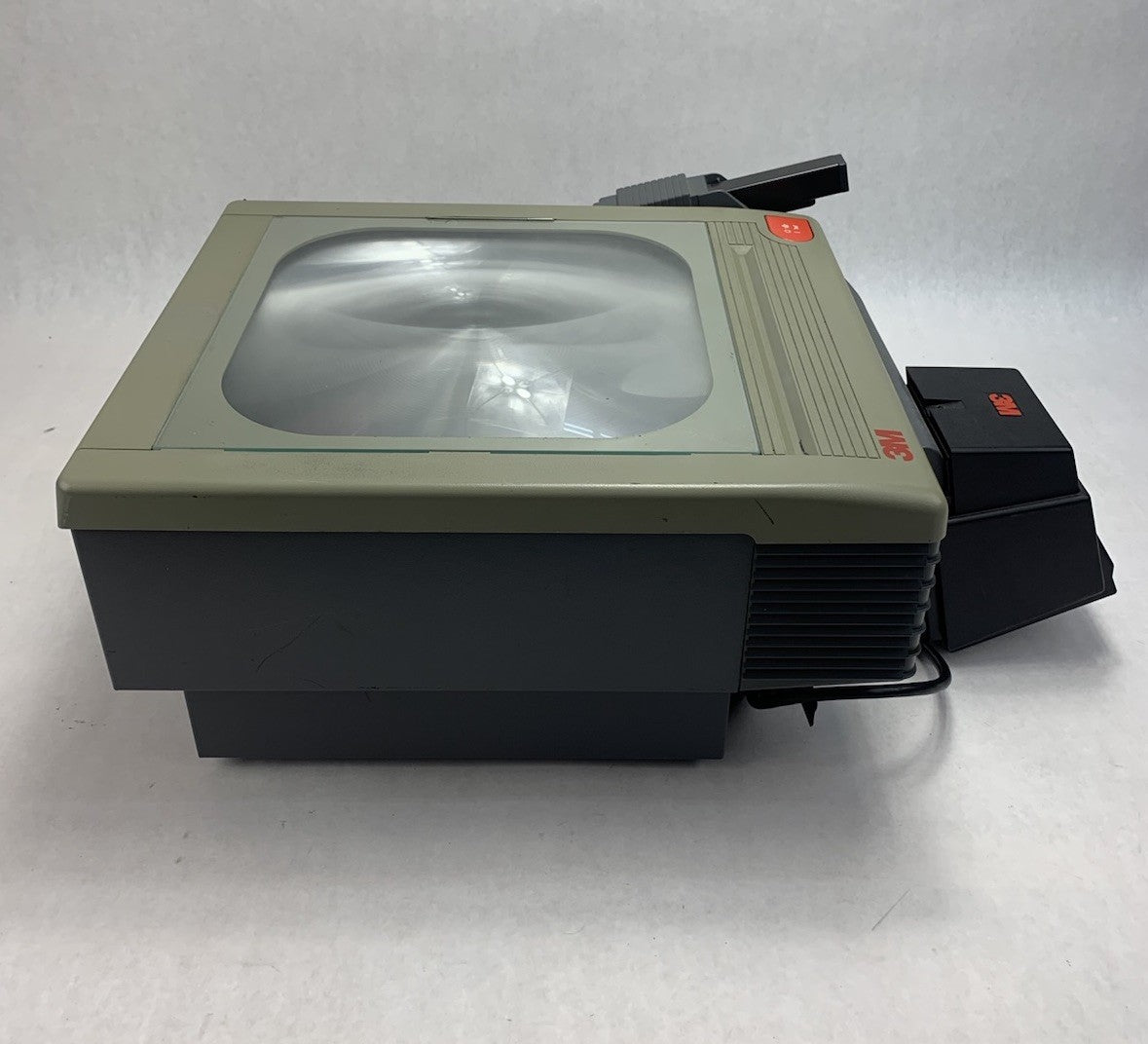 3M 9000AJE 9060 Overhead Projector - Tested6