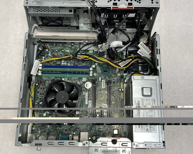 Lenovo ThinkCentre M910s SFF Intel Core i5-7500 3.4GHz 8GB RAM No HDD No OS