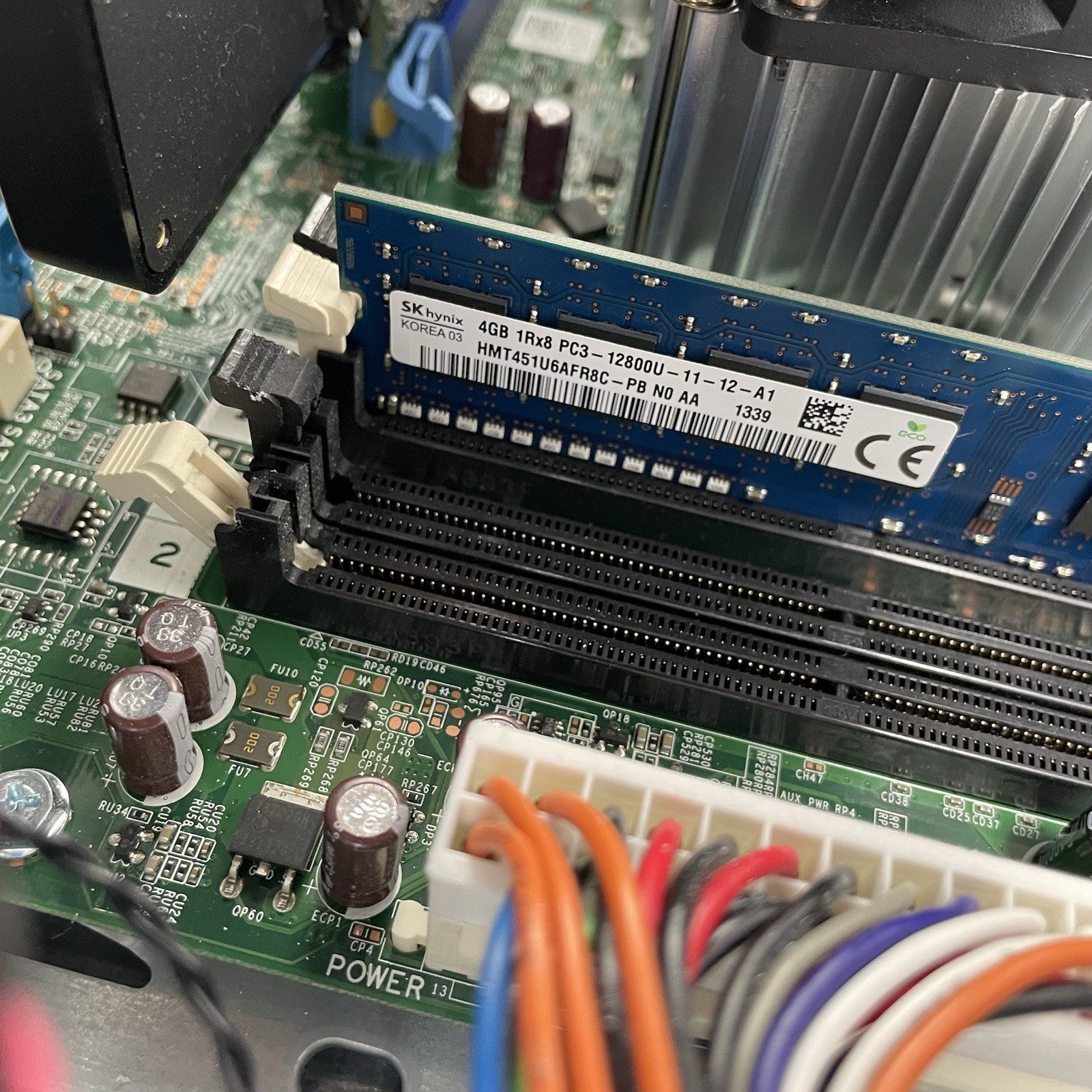 Dell Optiplex 7010 MT i5-3470 3.20 GHz 4 GB Nvidia Quadro K2000D No HDD No OS