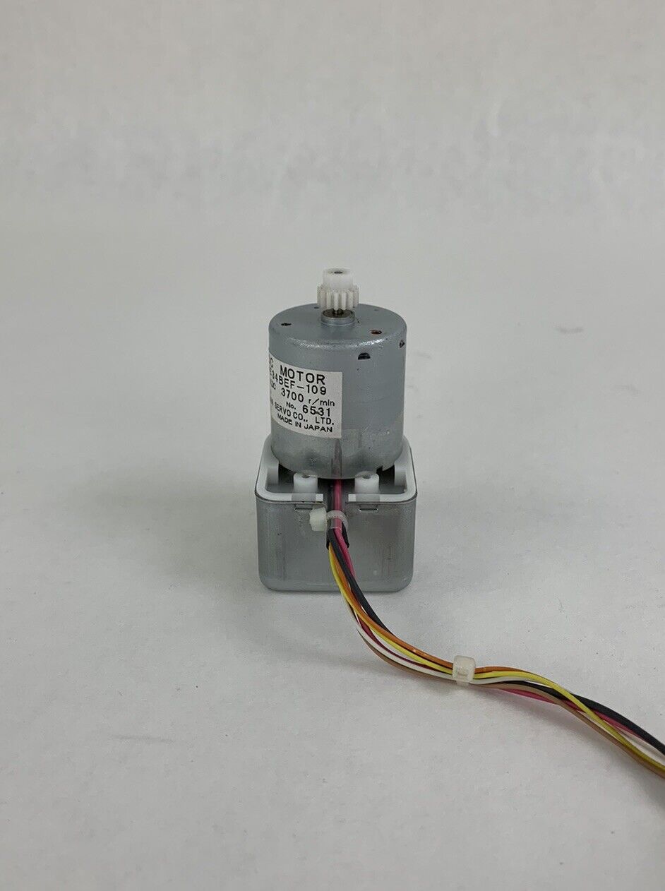 Japan Servo Co DC Motor DME34BEF-109 12 V.DC 3700 r/mln No. 6531