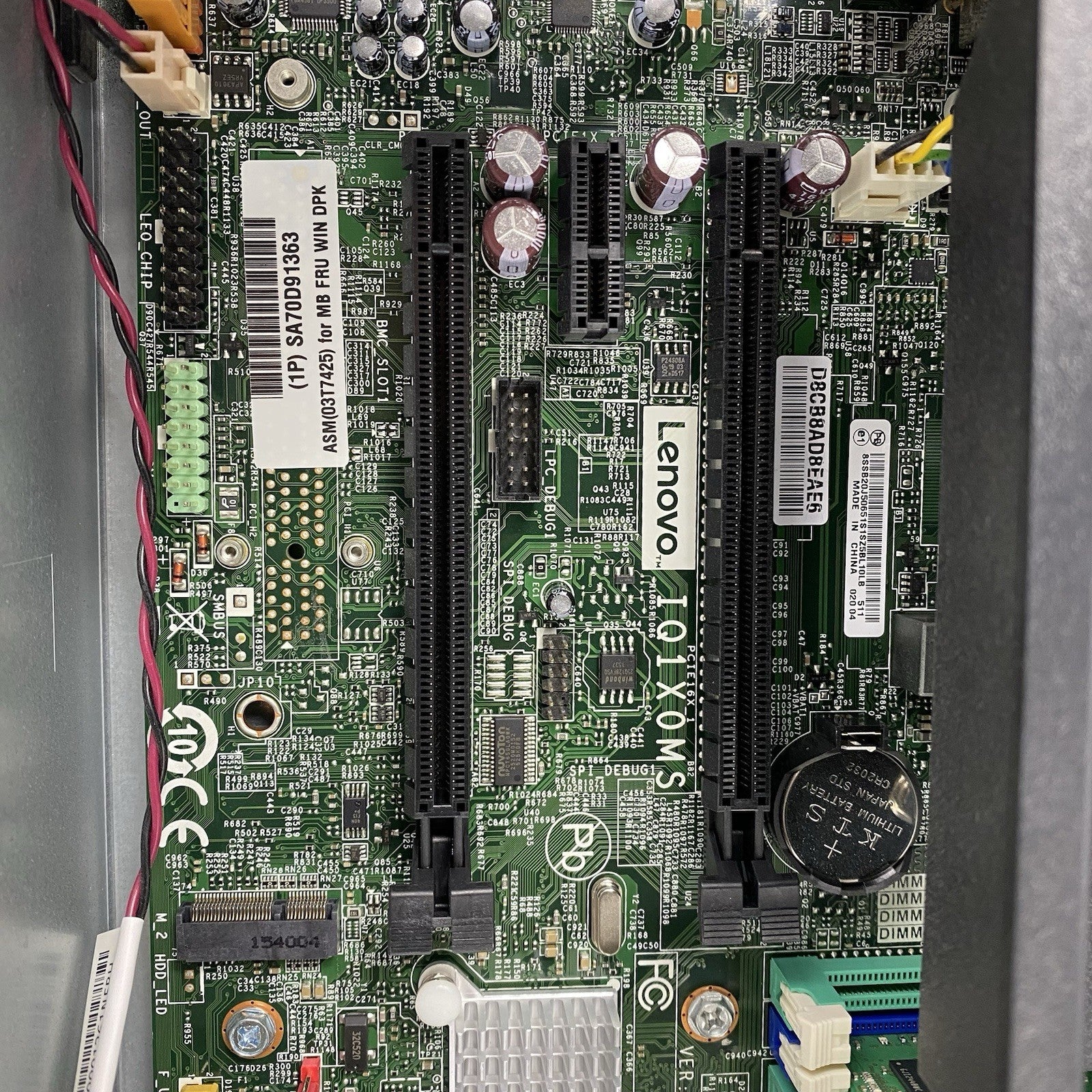 Lenovo ThinkCentre M900 SFF Intel Core i5-6500 3.2GHz 8GB RAM No HDD No OS