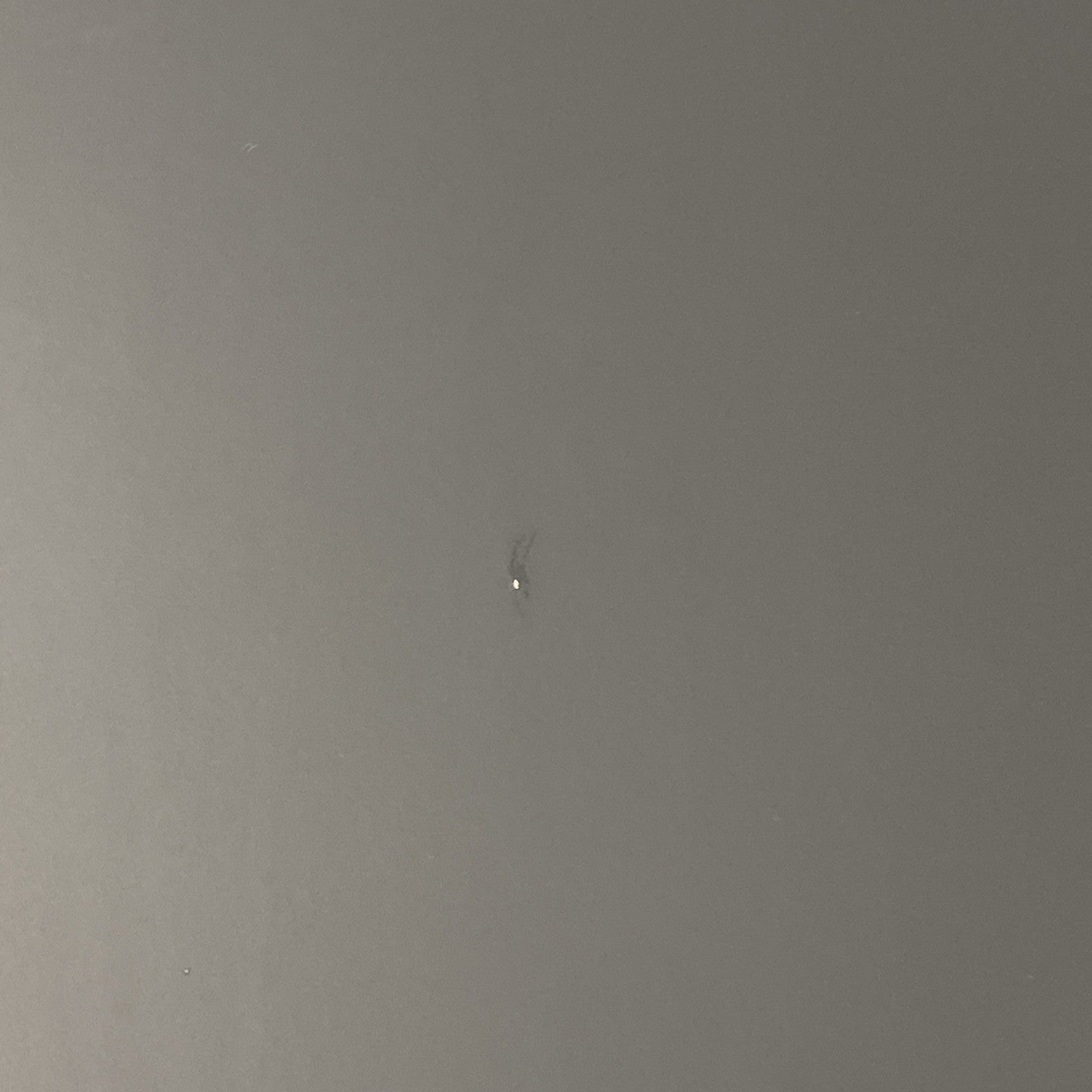 Lenovo ThinkPad X1 Carbon Gen 11 i7-1365U 1.80 GHz 16 GB RAM 14.0" No HDD No OS