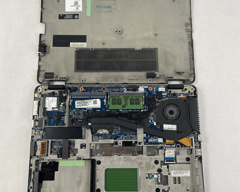 HP EliteBook 840 G3 15.6" i5-6300U 2.40 GHz 8 GB RAM No SSD/OS/AC/Battery