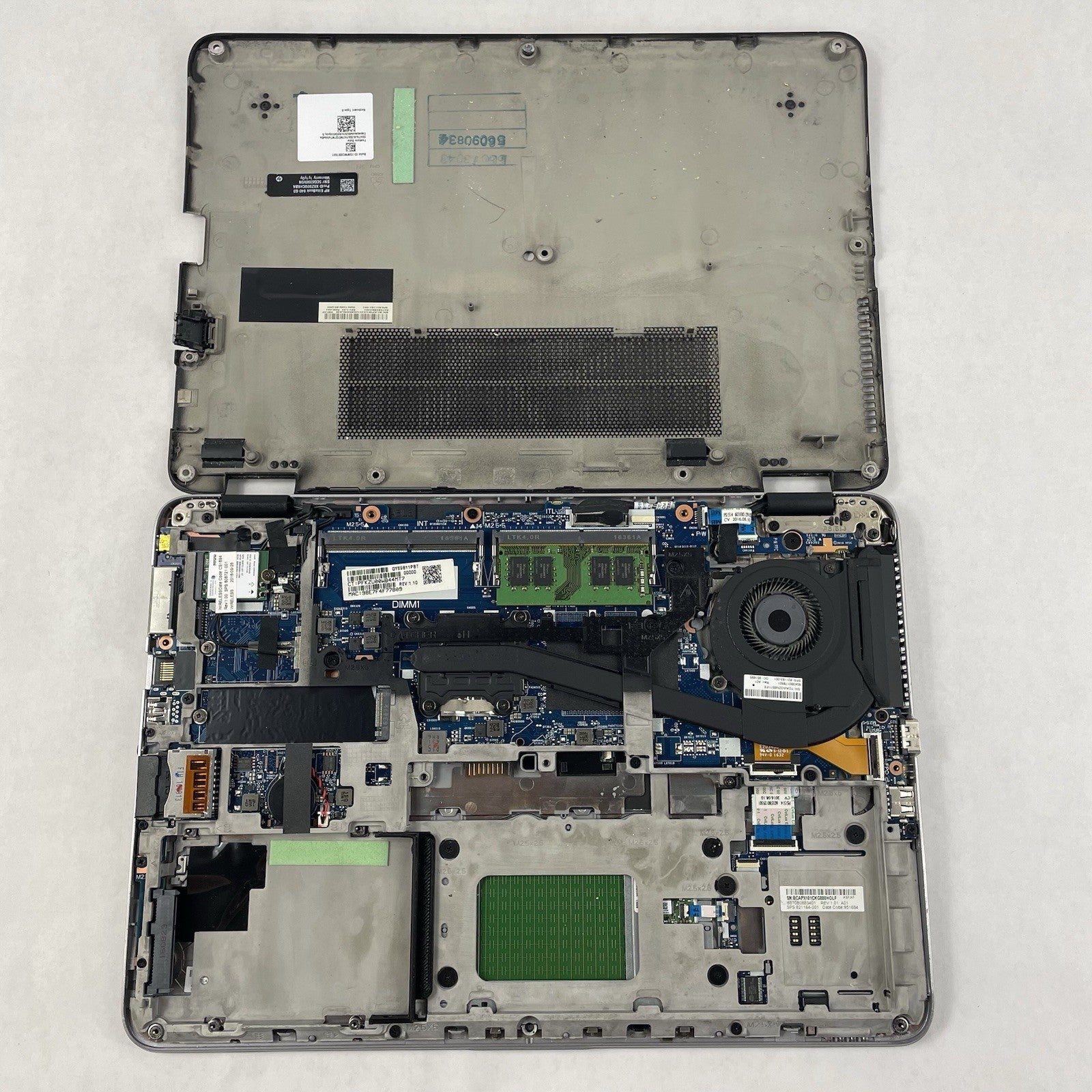 HP EliteBook 840 G3 15.6" i5-6300U 2.40 GHz 8 GB RAM No SSD/OS/AC/Battery15